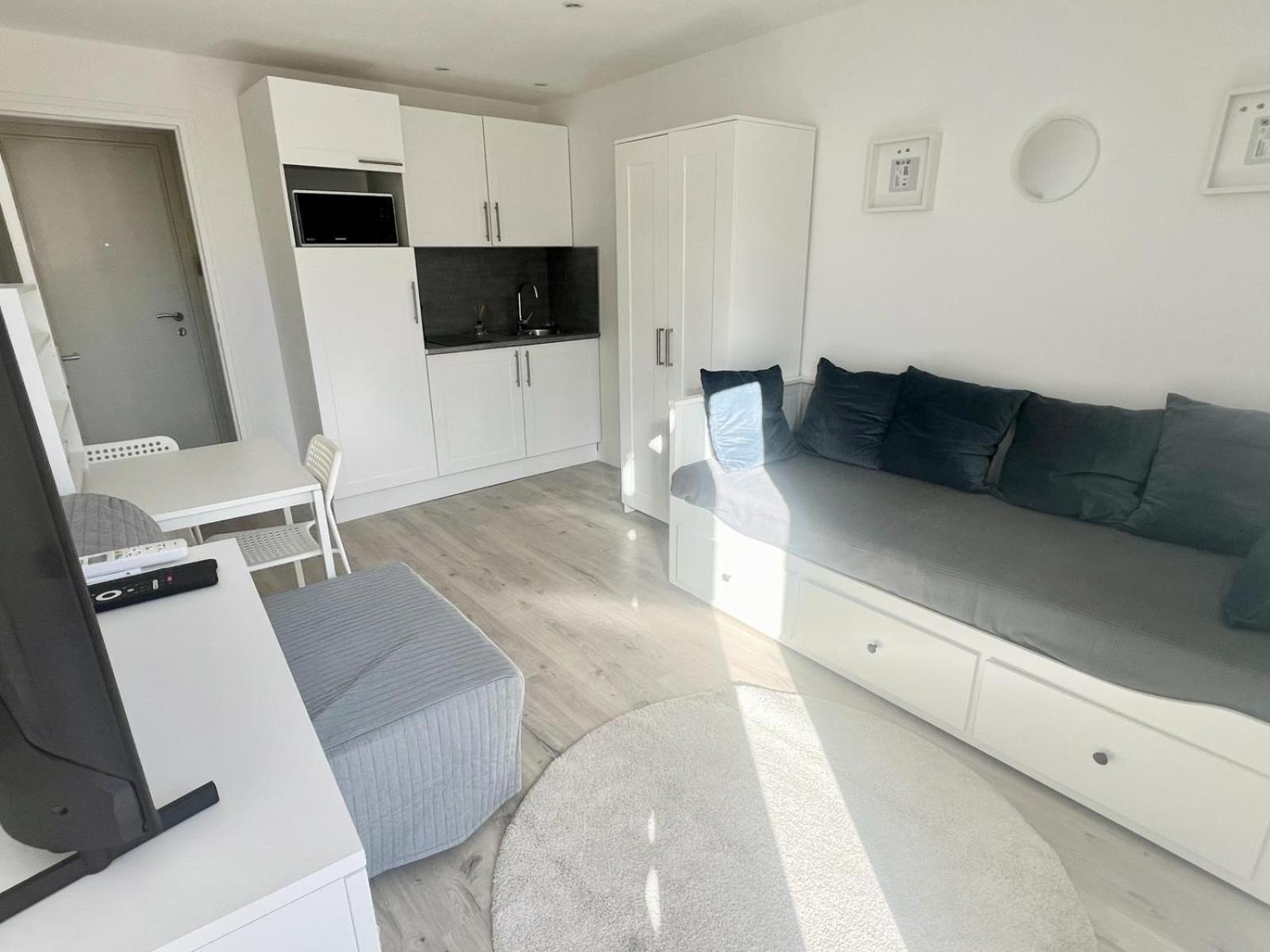Studio Moderne Renove Avec Balcon Nice Extérieur photo